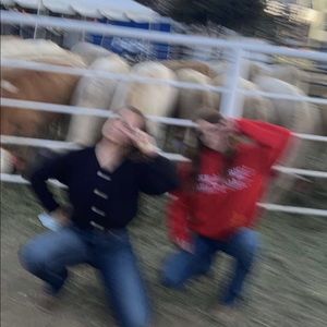 Meet your Posher, Addi